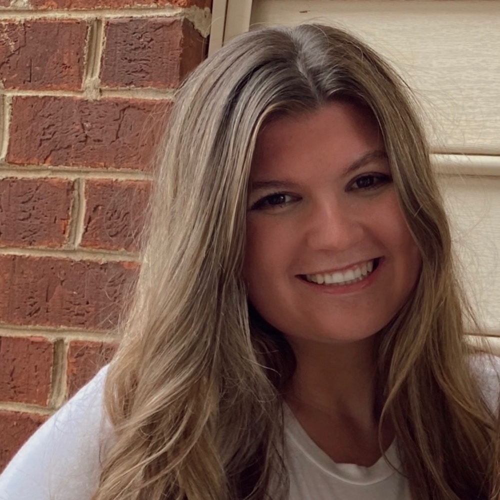 Meet your Posher, Caitlyn